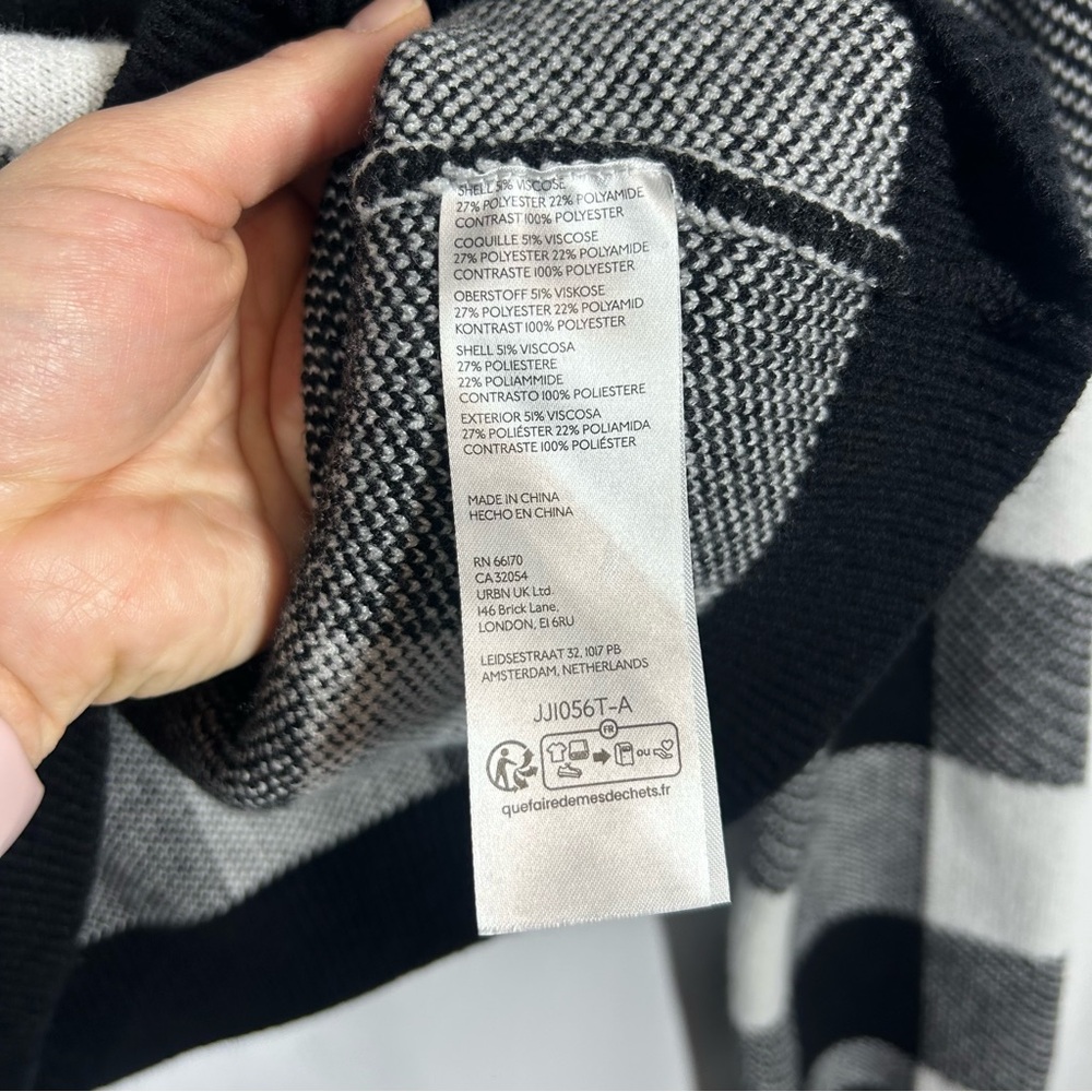 Anthropologie | Plaid Ruffle Collar Pullover Sweater Black White Women’s Size L - Picture 11 of 14